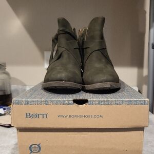 Born Forest Green Leather Boots